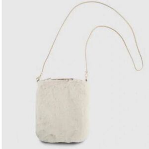 NWT Rhino and Pelle Faux Fur Crossbody bag / purse